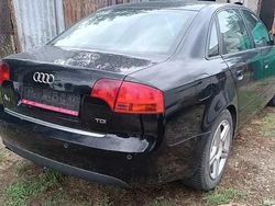 Utilizat 2005 Audi A4 Berlinǎ | 1.800 EUR (Super Preț)