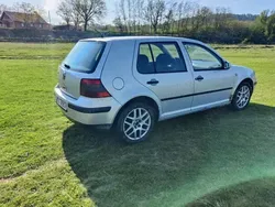 Utilizat 2000 VW Golf IV Hatchback | 700 EUR (Preț OK)
