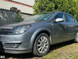 Albastru Utilizat 2004 Opel Astra Classic Hatchback | 1.600 EUR (Preț OK)