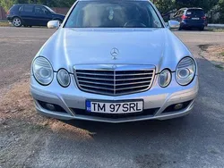 Culoaregri Utilizat 2008 Mercedes E220 Classic Berlinǎ | 3.900 EUR (Preț bun)