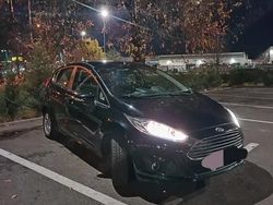 Utilizat 2014 Ford Fiesta Titanium Hatchback | 4.350 EUR (Preț OK)