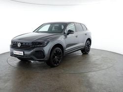 Gri deschis metalic Utilizat 2022 VW Touareg Style SUV | 59.250 EUR