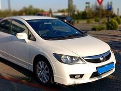 Culoarealb Utilizat 2010 Honda Civic Hatchback | 4.150 EUR (Preț bun)