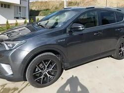 Utilizat 2017 Toyota RAV4 Hybrid SUV | 20.550 EUR (Preț bun)