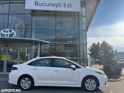 Alb Nouă 2024 Toyota Corolla Eco Berlinǎ | 24.000 EUR (Preț bun)