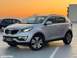 Gri Utilizat 2013 Kia Sportage Premium SUV | 7.999 EUR (Preț bun)