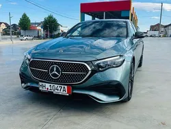 Culoareverde Utilizat 2025 Mercedes E200 AMG line Berlinǎ | 72.000 EUR