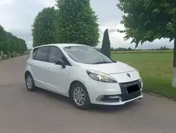 Utilizat 2013 Renault Scénic III Bose Edition Monovolum | 4.650 EUR (Preț bun)