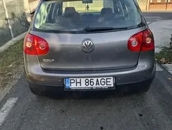 Utilizat 2006 VW Golf V | 2.600 EUR