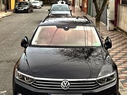 Culoarenegru Utilizat 2018 VW Passat Highline Break | 11.400 EUR (Preț bun)