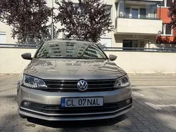 Bej Utilizat 2016 VW Jetta Highline Berlinǎ | 12.500 EUR (Scump)