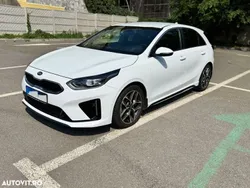 Alb Utilizat 2020 Kia Ceed GT GT-Line Hatchback | 16.000 EUR