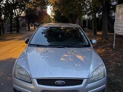Culoaregri Utilizat 2007 Ford Focus Trend Hatchback | 1.700 EUR (Preț bun)