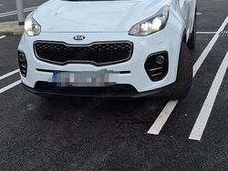 Alb Utilizat 2016 Kia Sportage Edition 7 SUV | 13.500 EUR (Puțin scump)