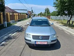 Utilizat 2005 VW Passat Berlinǎ | 2.590 EUR (Preț OK)