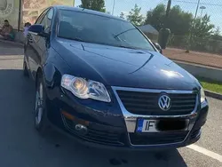 Utilizat 2007 VW Passat Berlinǎ | 3.000 EUR