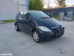 Negru Utilizat 2010 Mercedes A160 Style Hatchback | 2.755 EUR