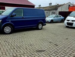 Culoarealbastru Utilizat 2010 VW Transporter Van | 5.000 EUR