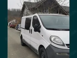 Utilizat 2005 Opel Vivaro Van | 4.300 EUR (Preț OK)