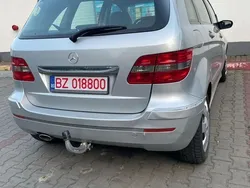 Gri Utilizat 2006 Mercedes B200 Monovolum | 1.800 EUR (Super Preț)