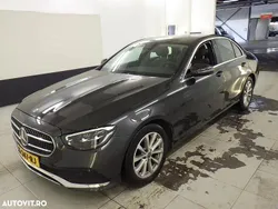 Culoarenegru Utilizat 2020 Mercedes E200 Berlinǎ | 33.990 EUR (Scump)