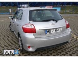 Gri Utilizat 2011 Toyota Auris Hatchback | 5.800 EUR (Scump)