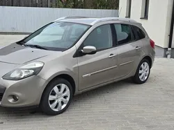 Bej Utilizat 2009 Renault Clio GrandTour Luxe Break | 2.890 EUR (Preț OK)