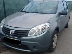 Utilizat 2010 Dacia Sandero Hatchback | 2.500 EUR