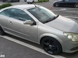 Argint Utilizat 2007 Opel Astra Cabriolet Cosmo Cabrio | 2.990 EUR