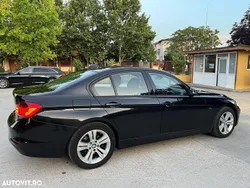 Negru Utilizat 2013 BMW 320 Sport Line Berlinǎ | 10.900 EUR (Super Preț)