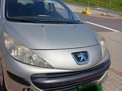 Gri Utilizat 2007 Peugeot 207 Hatchback | 2.500 EUR (Preț OK)