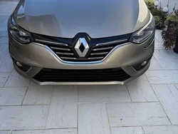Culoaremaro Utilizat 2018 Renault Mégane IV Intens Berlinǎ | 11.300 EUR (Preț OK)