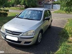 Culoareargint Utilizat 2004 Opel Corsa Hatchback | 1.200 EUR