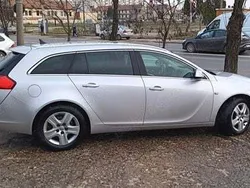 Gri Utilizat 2012 Opel Insignia Break | 3.500 EUR (Preț bun)