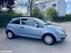 Culoarealbastru Utilizat 2009 Opel Corsa Hatchback | 1.899 EUR (Preț OK)