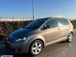 Culoaremaro Utilizat 2012 VW Golf VII Match Hatchback | 6.500 EUR (Preț bun)