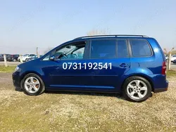 Albastru Utilizat 2008 VW Touran Monovolum | 3.350 EUR (Preț OK)