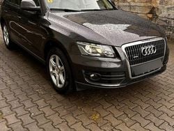 Culoarenegru Utilizat 2011 Audi Q5 SUV | 8.490 EUR (Super Preț)