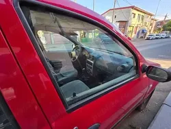 Rosu Utilizat 2006 Dacia Logan Berlinǎ | 1.000 EUR (Preț bun)