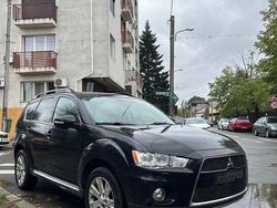 Culoarenegru Utilizat 2011 Mitsubishi Outlander Instyle SUV | 4.199 EUR (Super Preț)