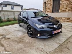 Culoarealbastru Utilizat 2017 Toyota Auris Hybrid Sol Break | 10.950 EUR (Preț bun)