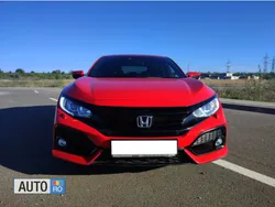 Rosu Utilizat 2018 Honda Civic Hatchback | 17.000 EUR