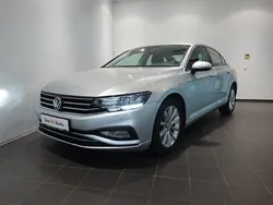 Gri mediumetalic Utilizat 2020 VW Passat Comfortline | 21.000 EUR (Preț OK)