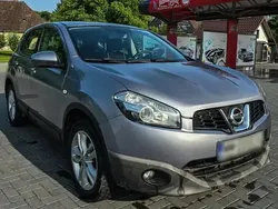 Gri Utilizat 2012 Nissan Qashqai SUV | 7.100 EUR (Preț OK)