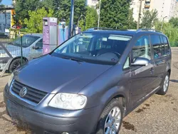 Utilizat 2006 VW Touran Monovolum | 2.500 EUR (Preț bun)