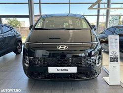 Culoarenegru Nouă 2025 Hyundai Staria Monovolum | 43.560 EUR