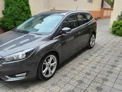 Gri Utilizat 2017 Ford Focus Titanium Break | 7.990 EUR (Preț bun)
