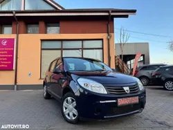 Albastru Utilizat 2012 Dacia Sandero Hatchback | 3.750 EUR (Puțin scump)