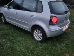Utilizat 2009 VW Polo Berlinǎ | 2.500 EUR (Preț OK)
