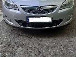 Utilizat 2011 Opel Astra Break | 2.500 EUR
